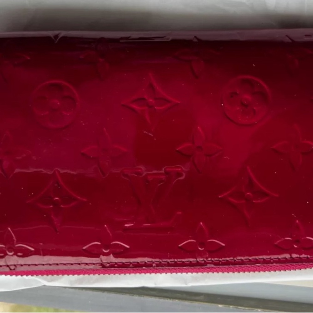 Louis Vuitton Wallet Long Rose Indian Monogram Vernis Authentic full inclusion